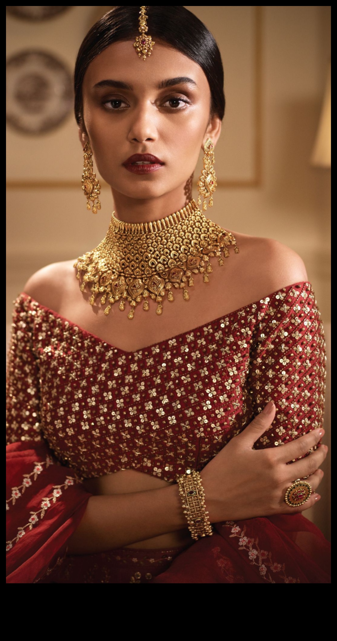 Glamour in Gold: Bijuterii de mireasă de lux