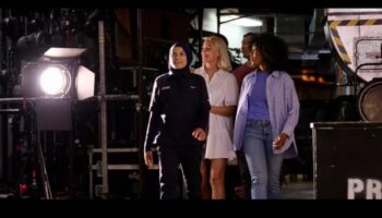 Autobuzul în culise: în culisele excursiilor cu ghid